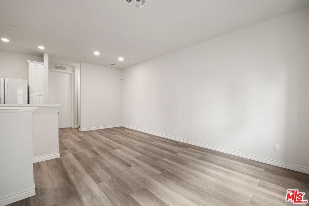 14122 W Willow Lane - Photo 3