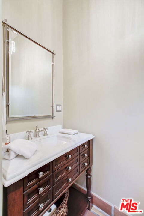 2880 Nichols Canyon Road - Photo 26