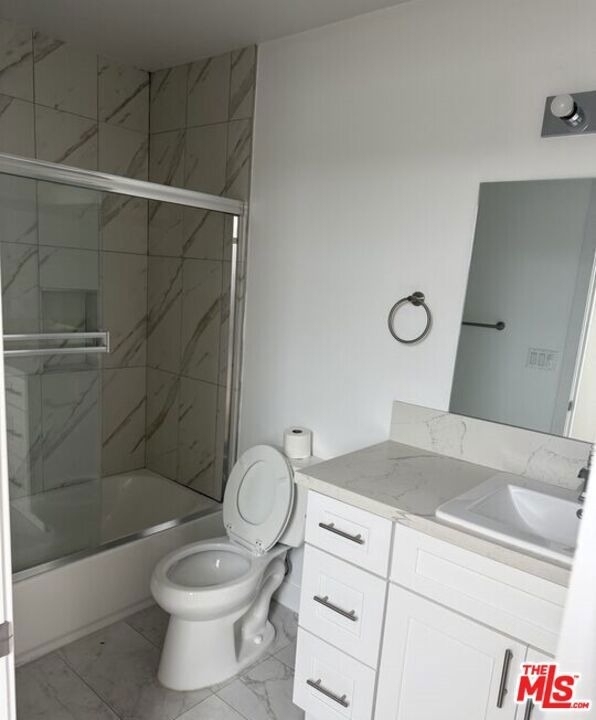 227 N Park View Street - Photo 20