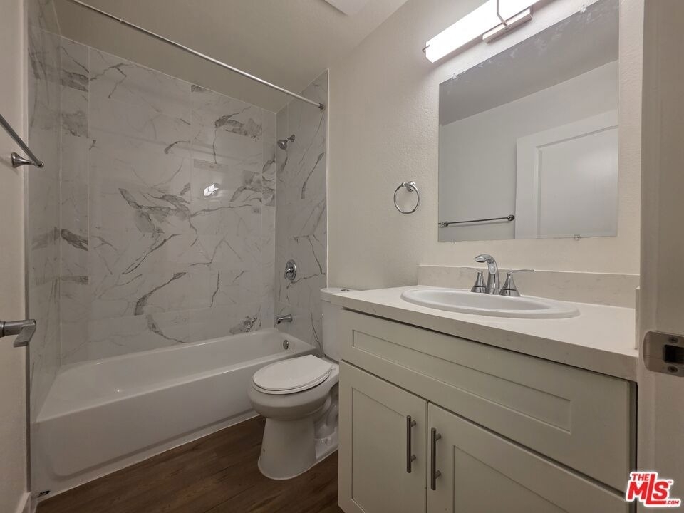 1260 Vin Scully Avenue - Photo 22