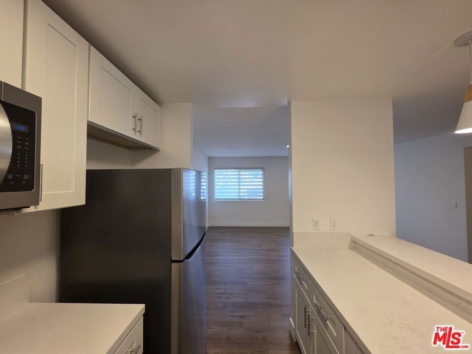 1260 Vin Scully Avenue - Photo 4