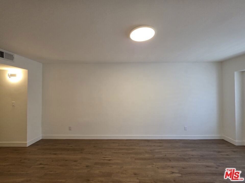 1260 Vin Scully Avenue - Photo 44