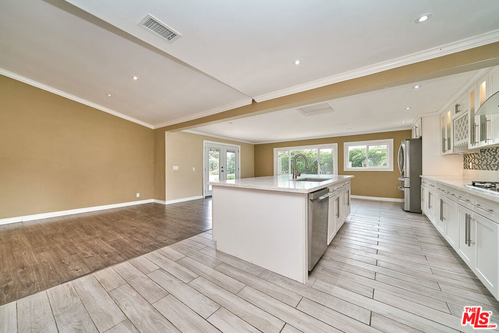 2660 Conata Street - Photo 27