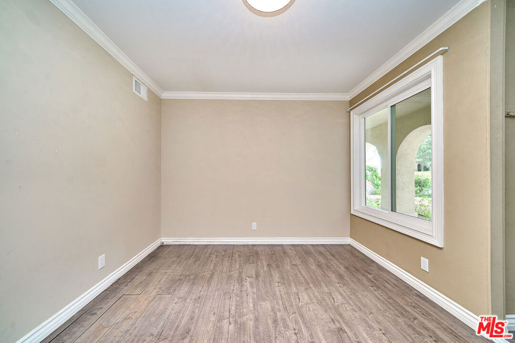 2660 Conata Street - Photo 24