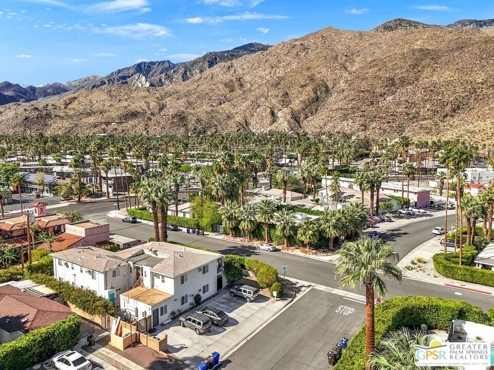 1674 S Via Salida - Photo 33