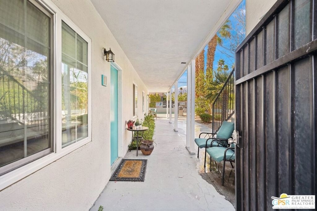 1674 S Via Salida - Photo 8