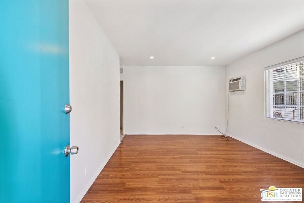1674 S Via Salida - Photo 11