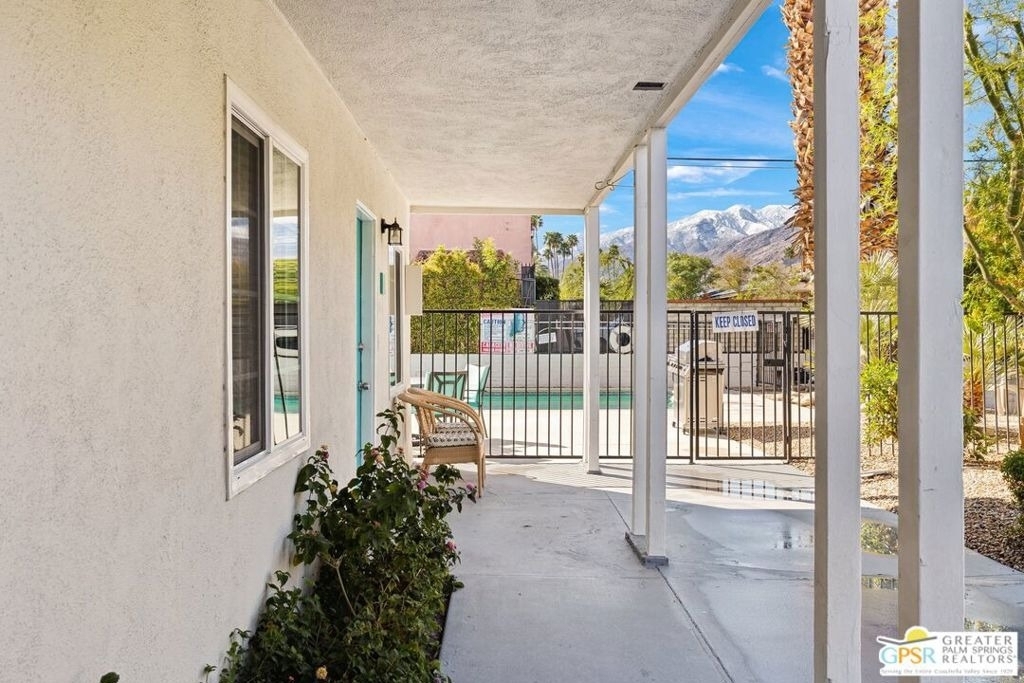 1674 S Via Salida - Photo 9