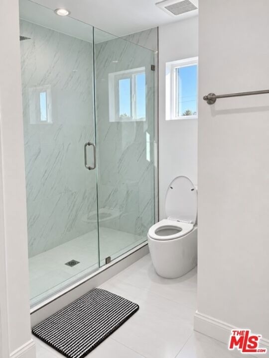 10743 Saticoy Street - Photo 10