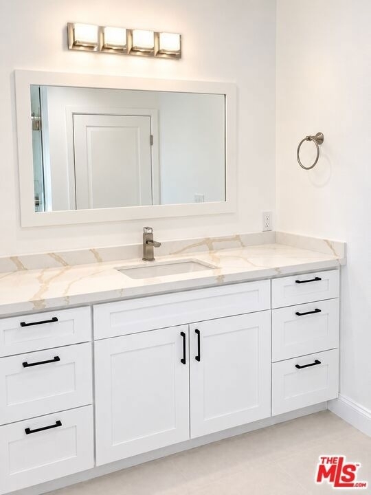10743 Saticoy Street - Photo 12