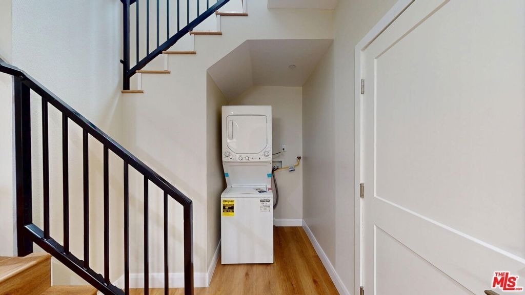 310 N 3rd Street - Photo 4