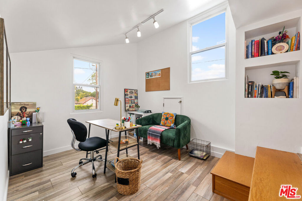 920 N Florence Street - Photo 63