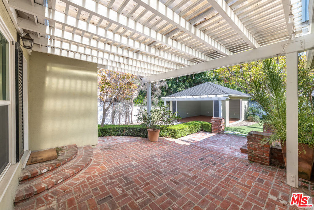 11350 Albata Street - Photo 17