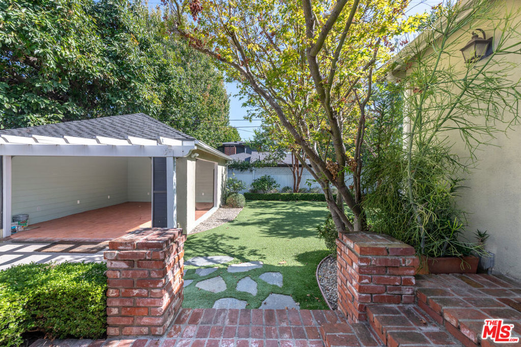 11350 Albata Street - Photo 18