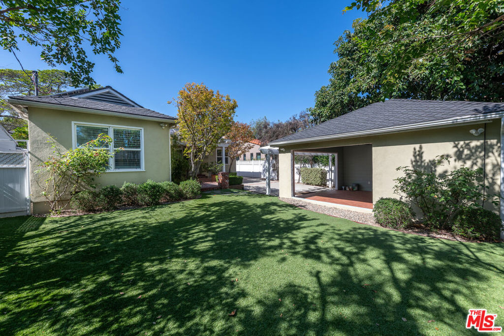 11350 Albata Street - Photo 22