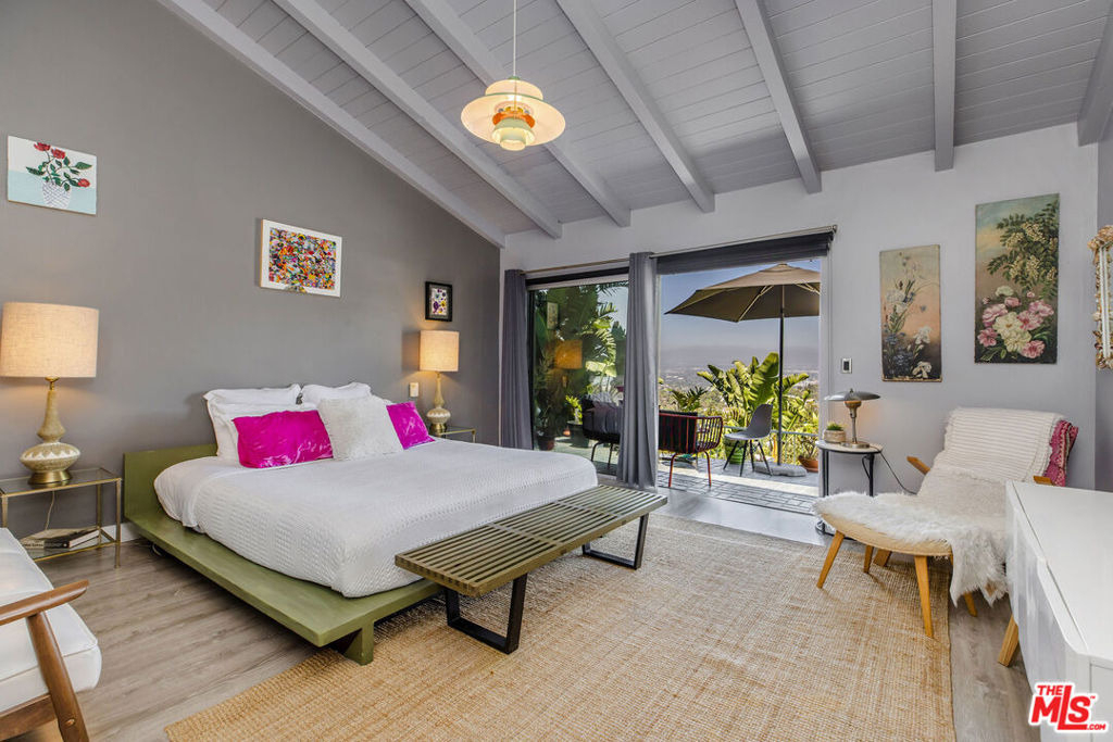 8147 Mulholland Terrace - Photo 26