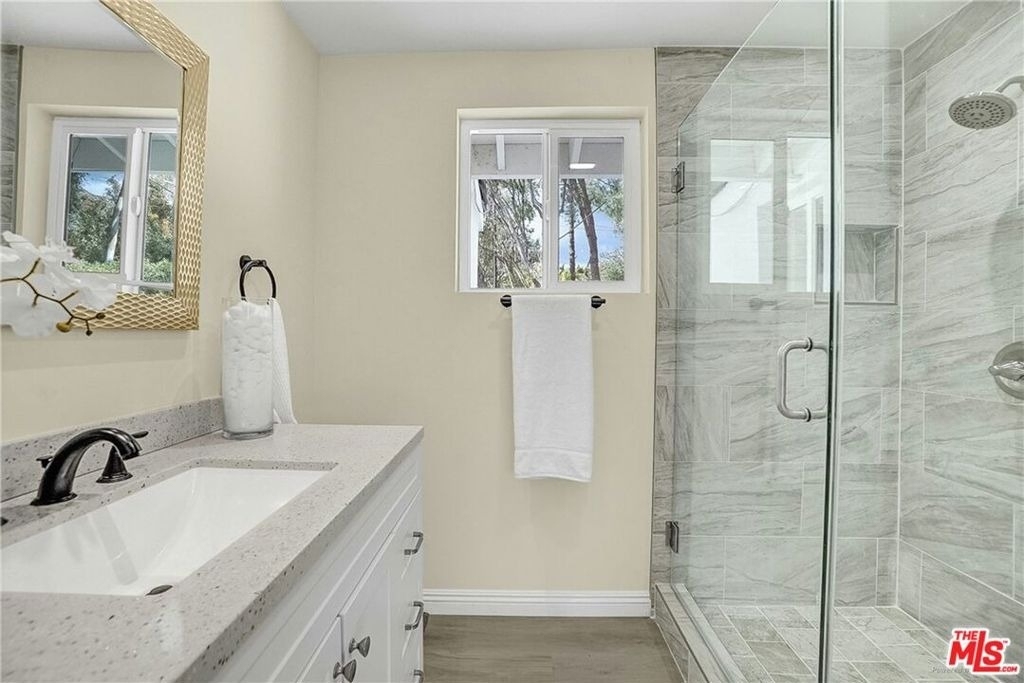 222 El Cielo Lane - Photo 19