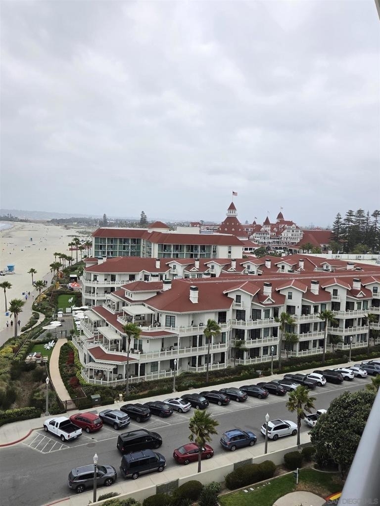 1720 Avenida Del Mundo - Photo 1