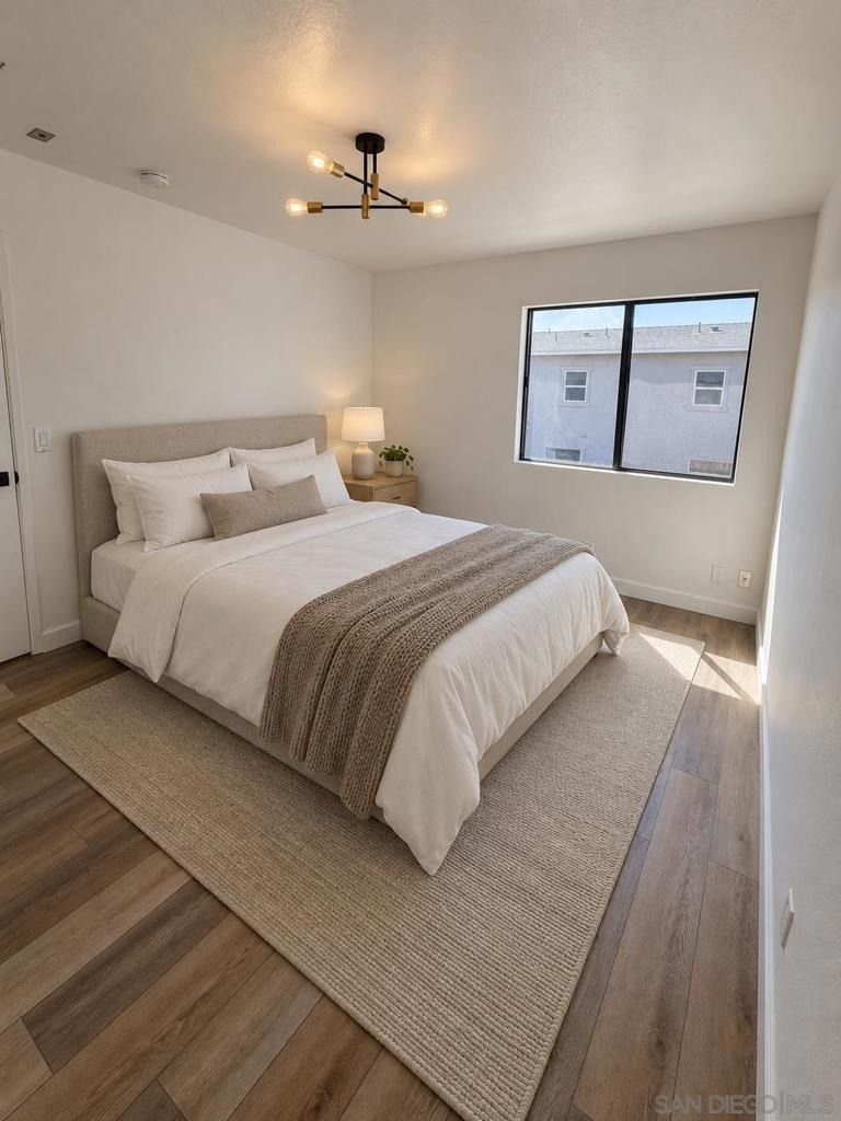 1351 Holly Ave - Photo 4