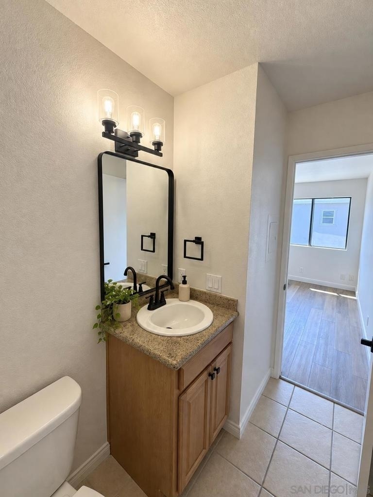 1351 Holly Ave - Photo 6