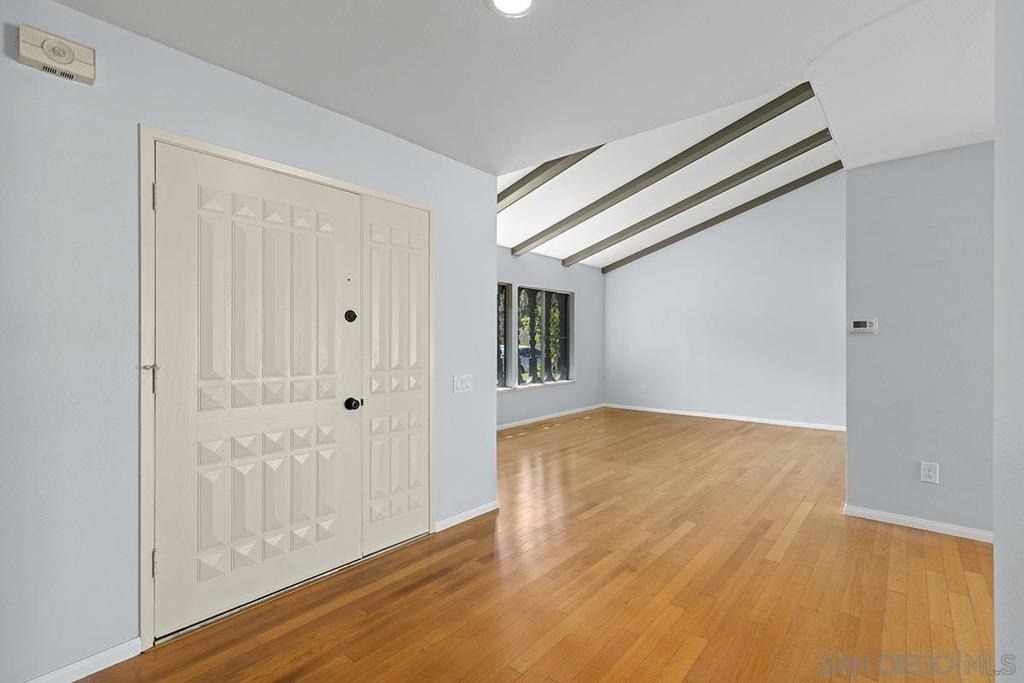 11988 Rancho Bernardo Rd - Photo 5