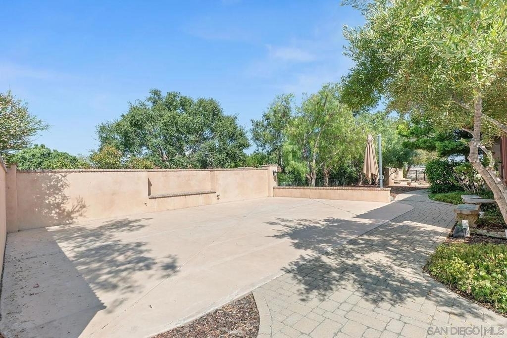 7793 Doug Hill Ct - Photo 14