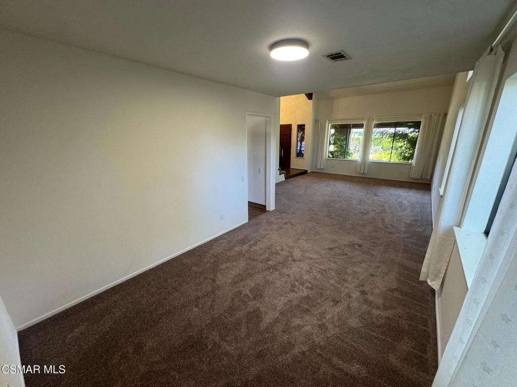 576 Pinecliff Place - Photo 6