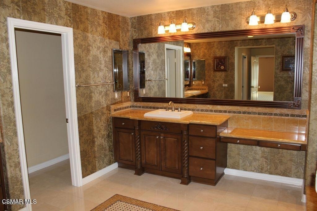 1555 Arroyo View Street - Photo 23