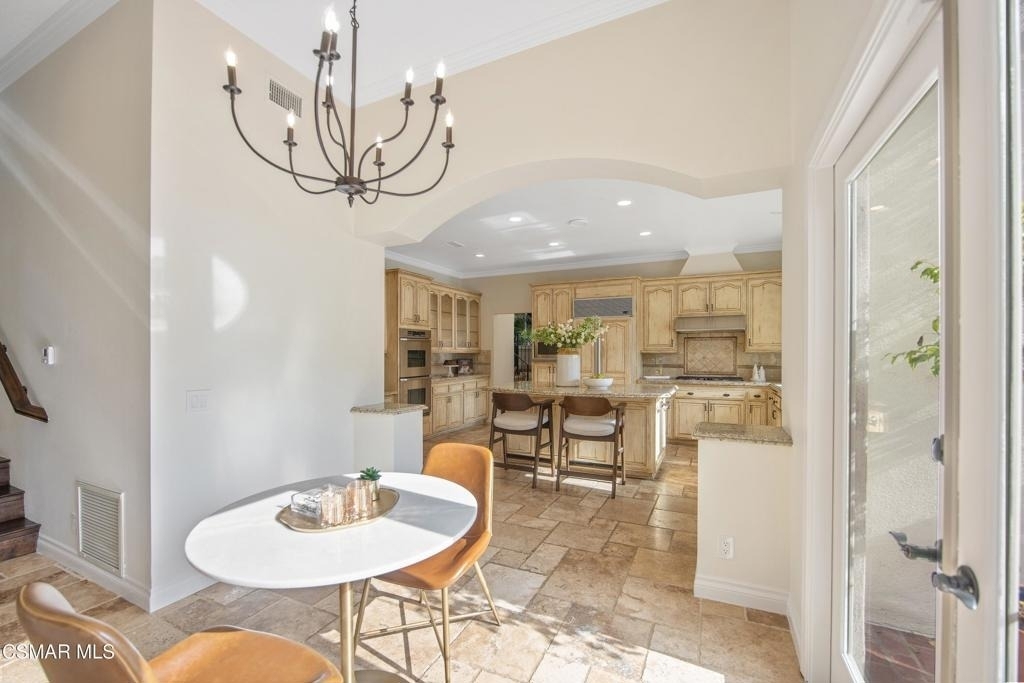1565 Falling Star Avenue - Photo 17