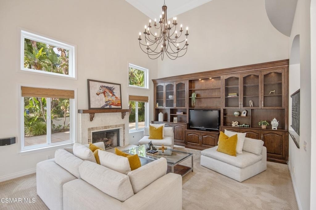 1565 Falling Star Avenue - Photo 4