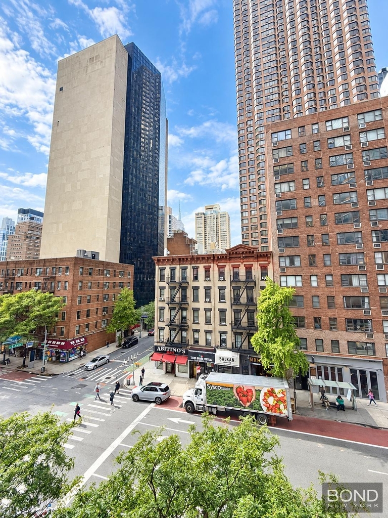 East 38th Street - Photo 1