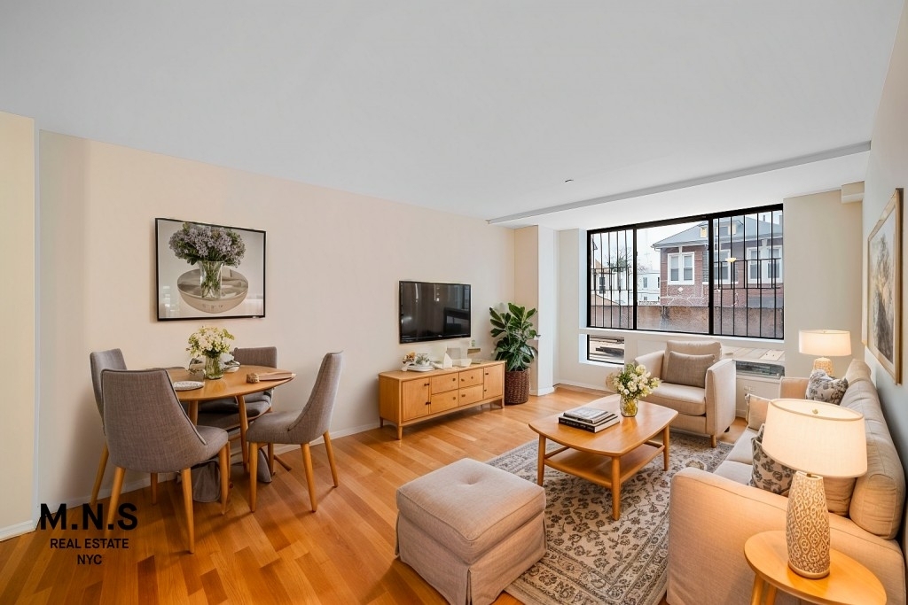 Parkville Avenue - Photo 1