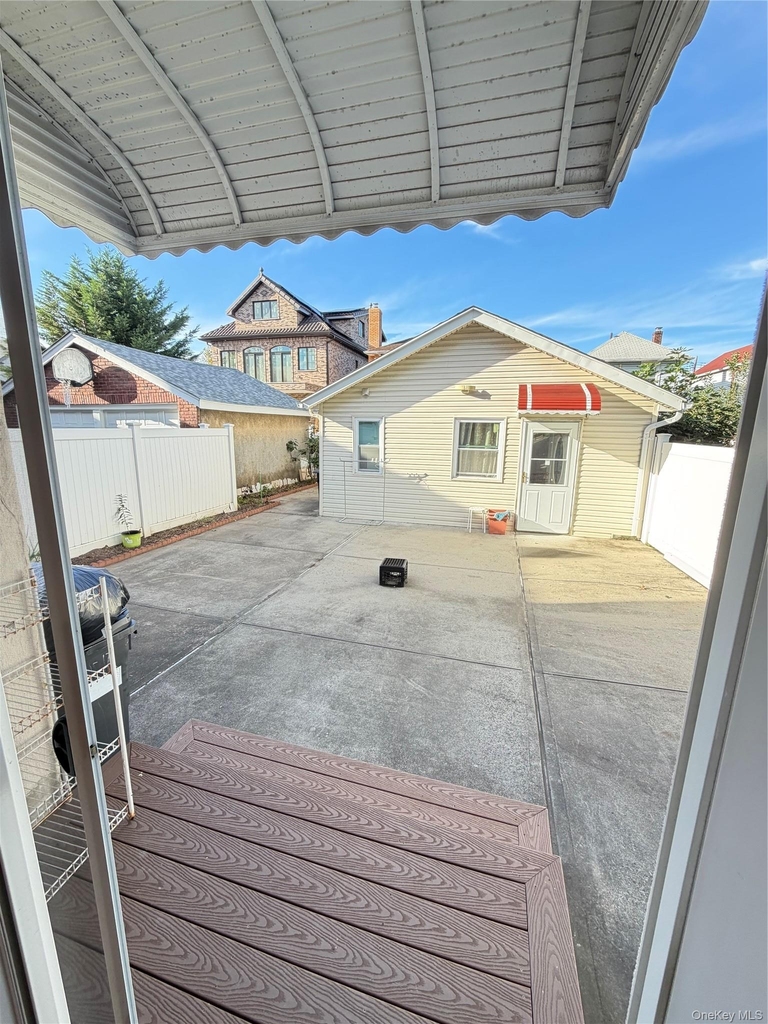 18917 45th Avenue - Photo 19