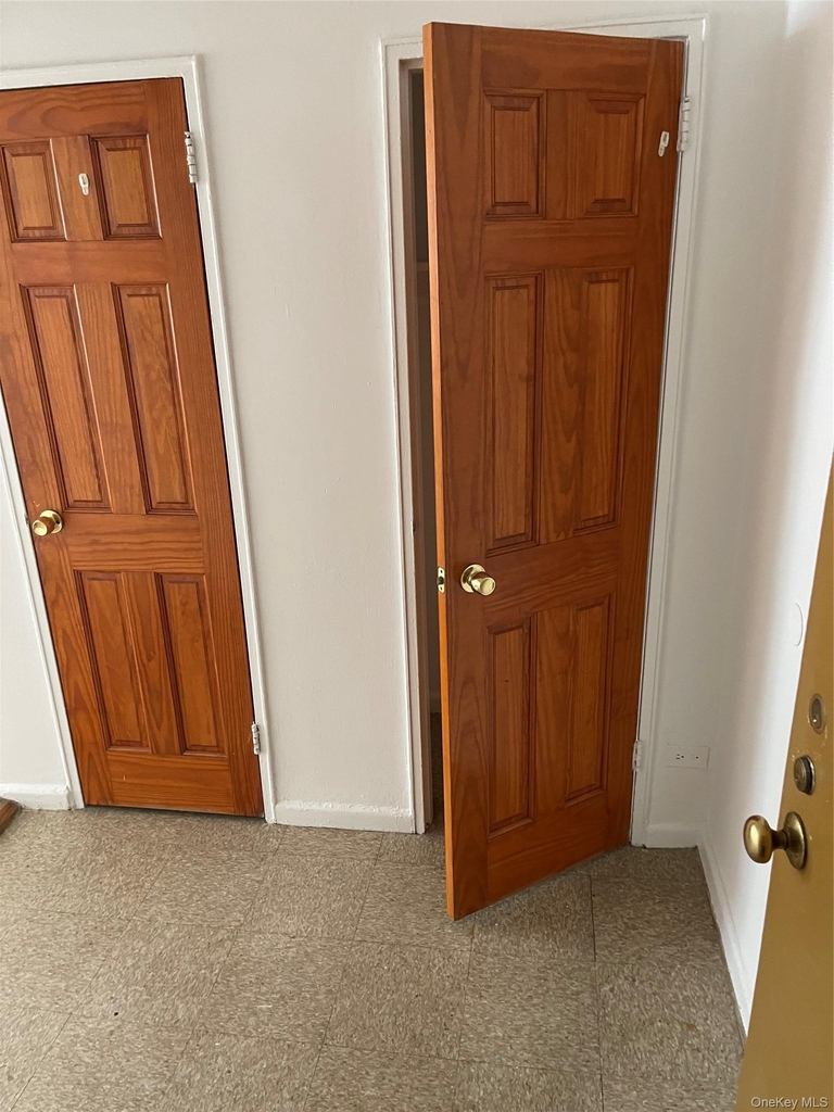 170-06 88th Avenue - Photo 3