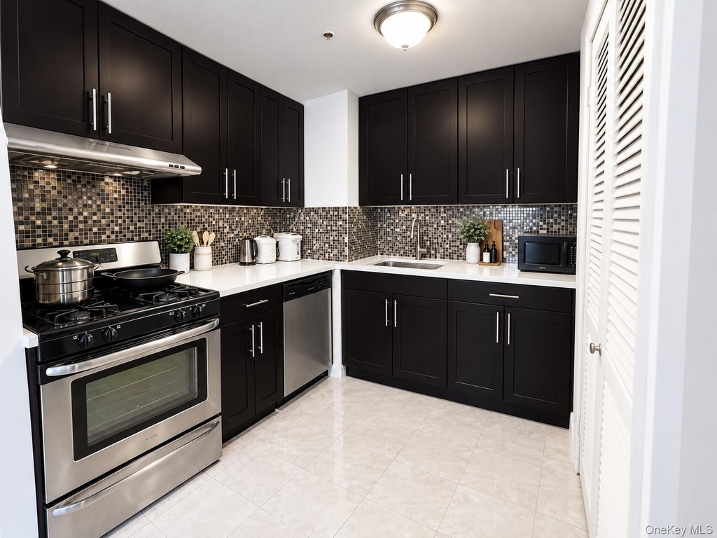 14326 41st Avenue - Photo 1