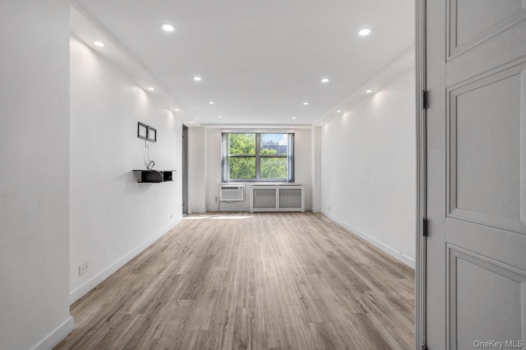 6125 97th Street - Photo 6