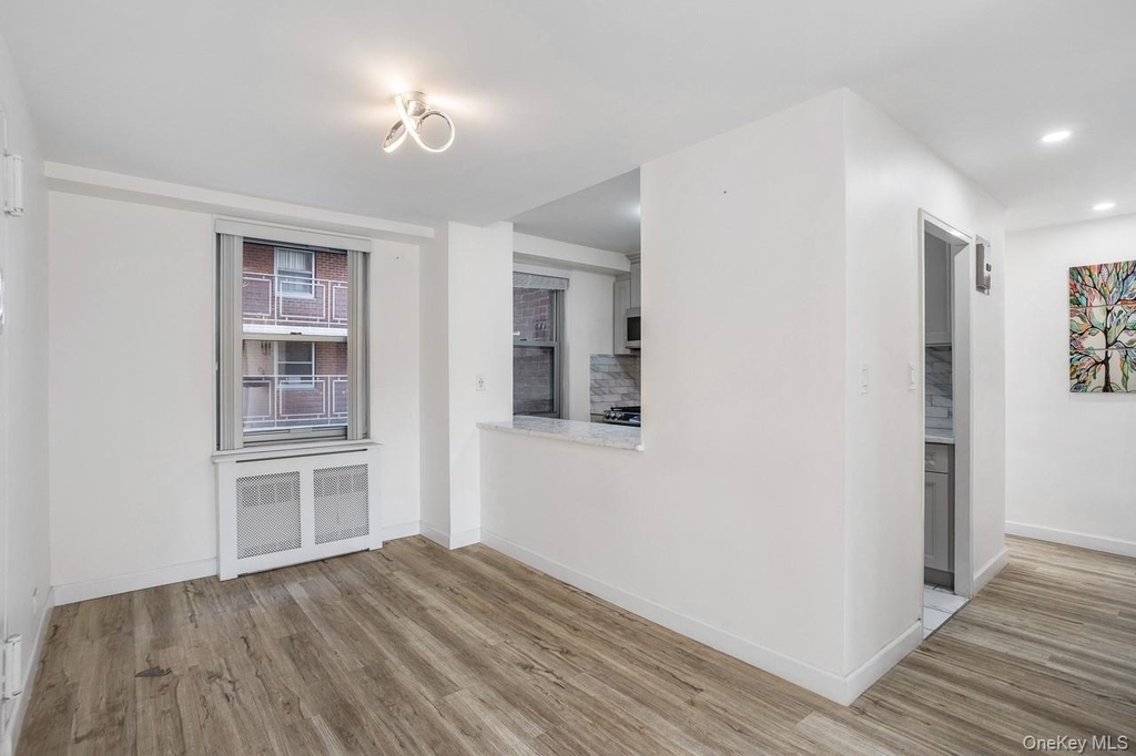 6125 97th Street - Photo 9