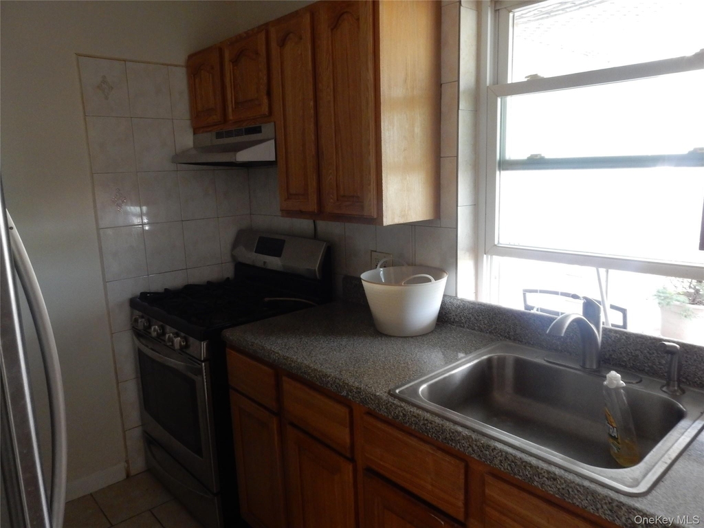 222 N 6th Avenue - Photo 3