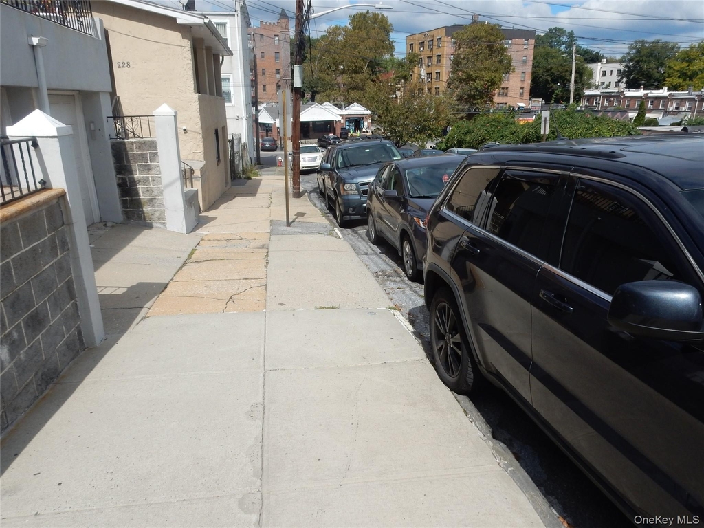 222 N 6th Avenue - Photo 15