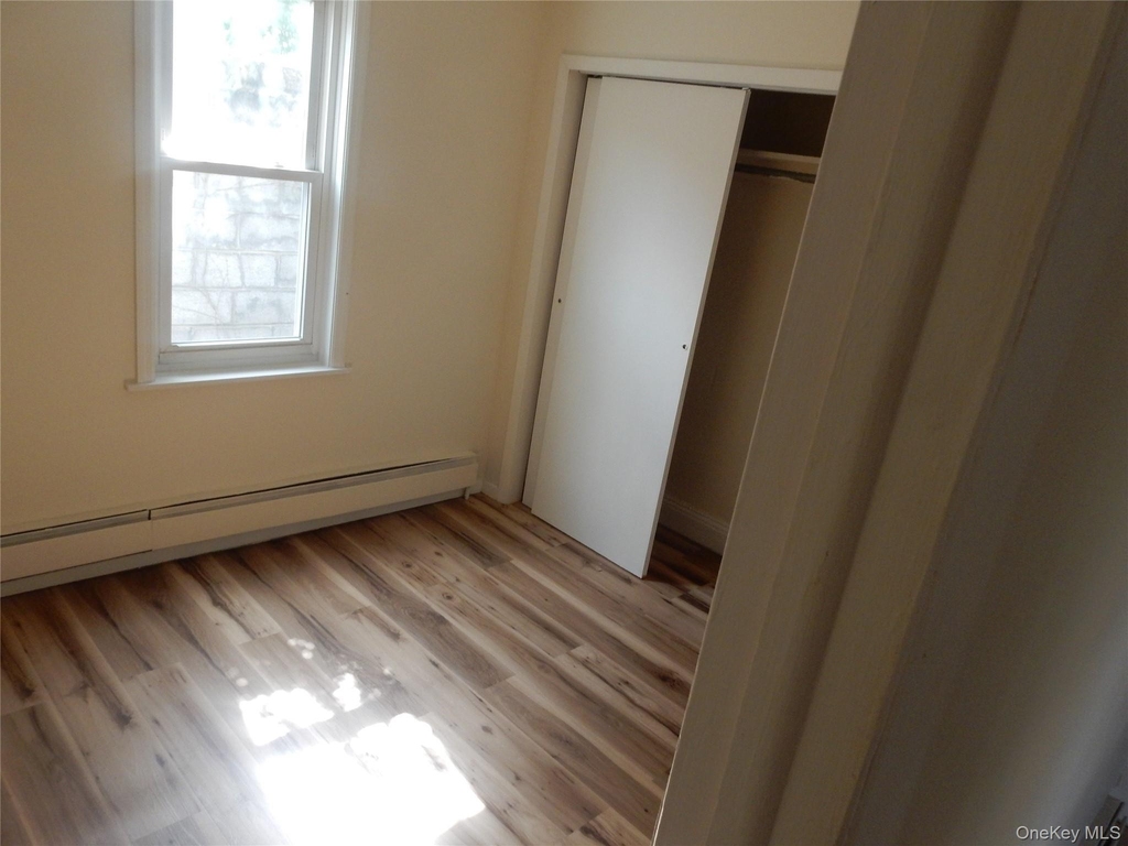 222 N 6th Avenue - Photo 5