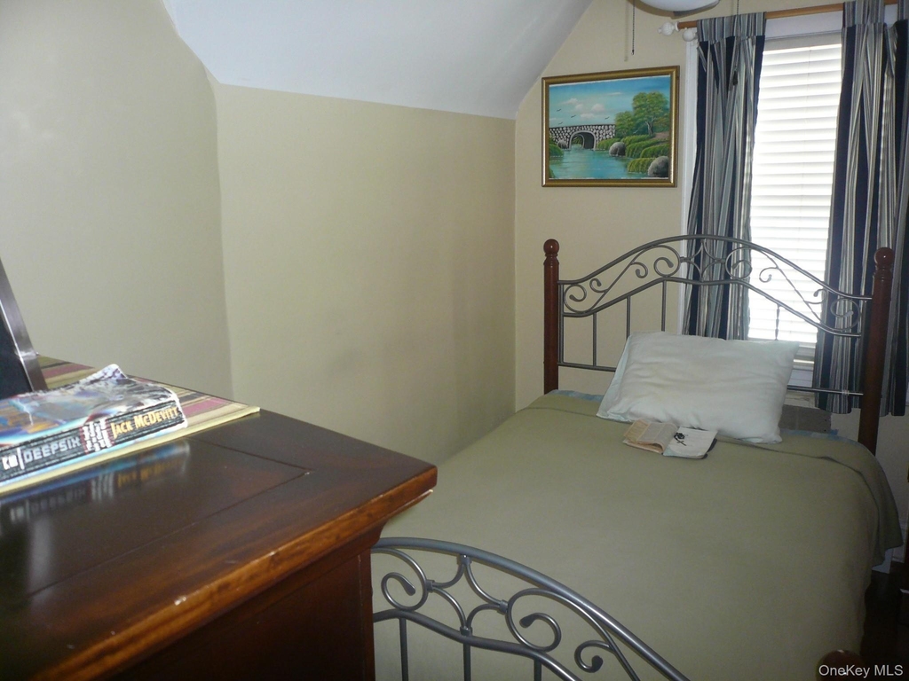 16932 144th Road - Photo 4