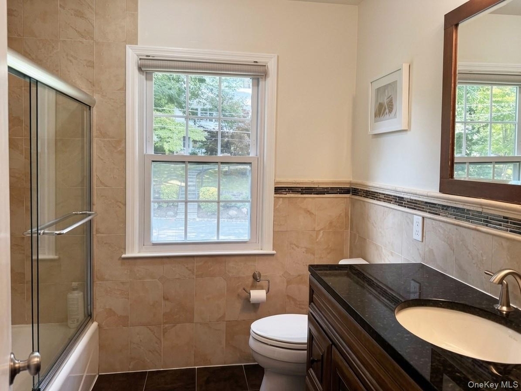 10 Forest Lane - Photo 14