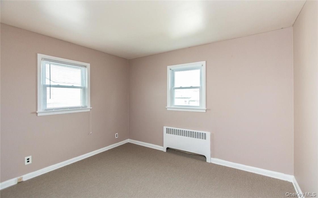 221 Lockwood Avenue - Photo 13