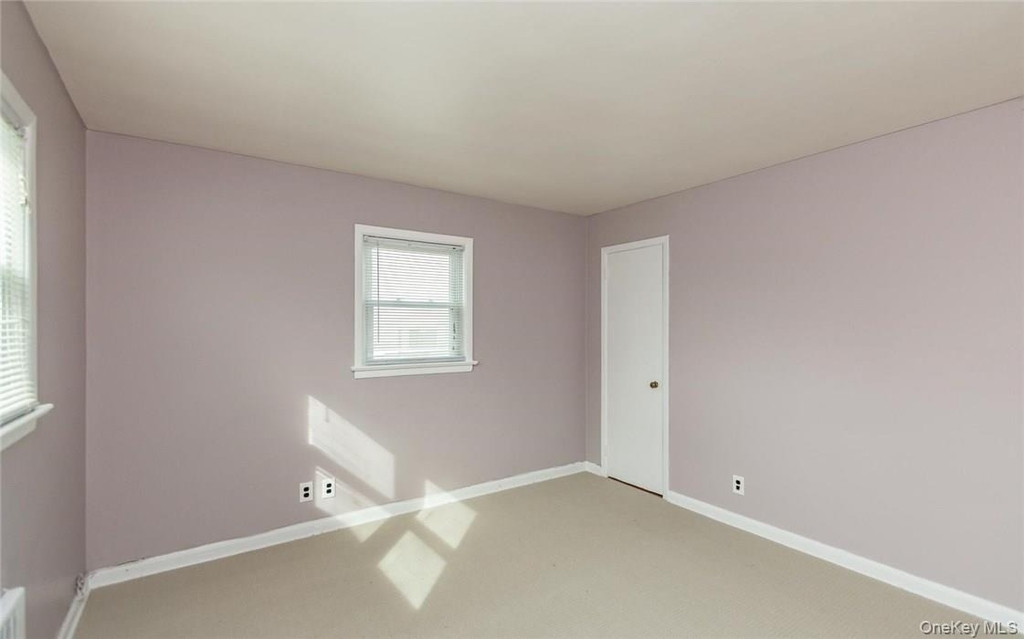 221 Lockwood Avenue - Photo 11