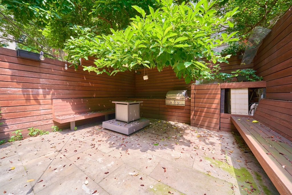 247 W 122nd Street - Photo 1