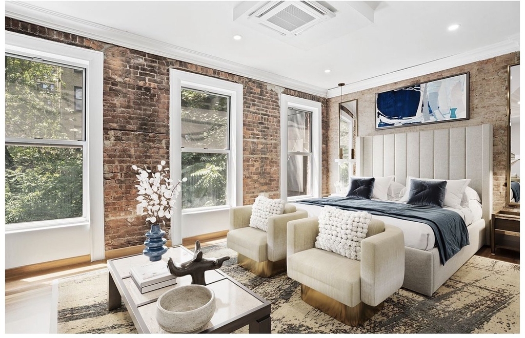 330 W 46th Street - Photo 3