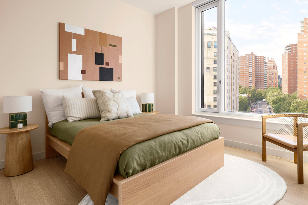 280 W 24th Street - Photo 3