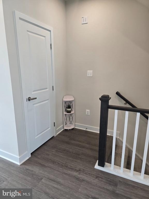 33 Oasis Avenue - Photo 5