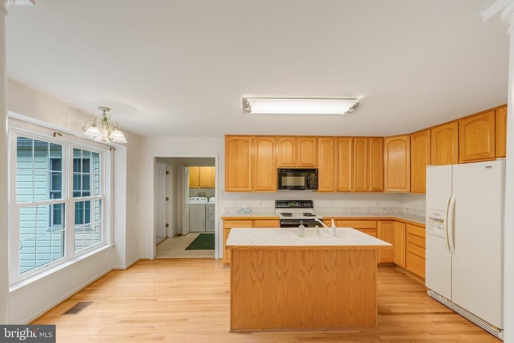 10700 Chancellorsville Drive - Photo 15