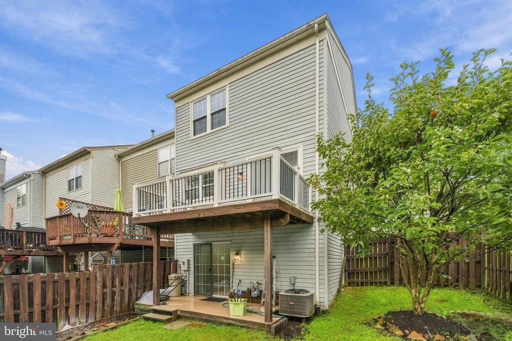 16880 Jed Forest Lane - Photo 32